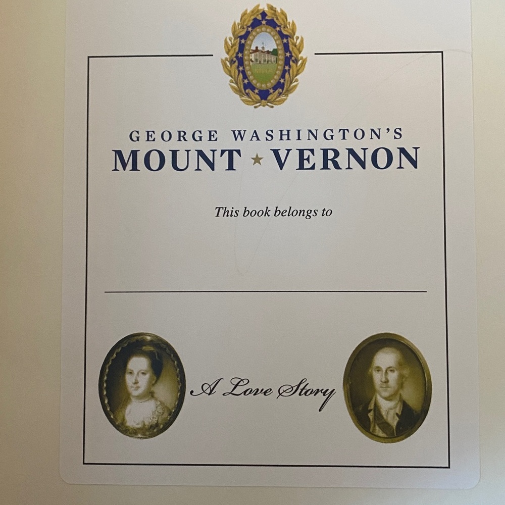 Mary Higgins Clark 'Mount Vernon Love Story' Book - Picture 2 of 3